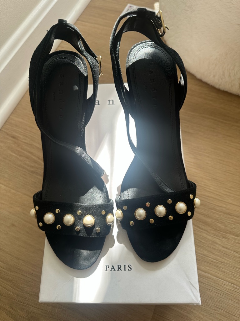 Sandro Sandals!